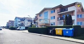 HALO reality - Predaj, pozemok   76 m2 Rovinka, 5x parkovaci