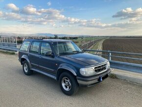 Ford Explorer 4.0 V6 4x4 + LPG - 1