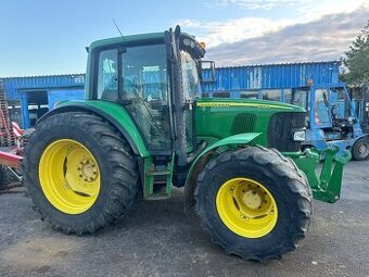 John Deere 6320