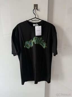 Off White black tee