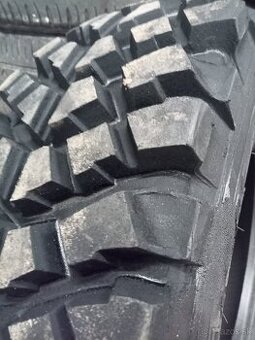 195/80R15 97Q TRUCK 2000 4x4