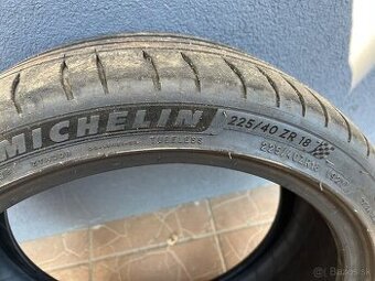 Michelin Pilot Sport 4 225/40 ZR18