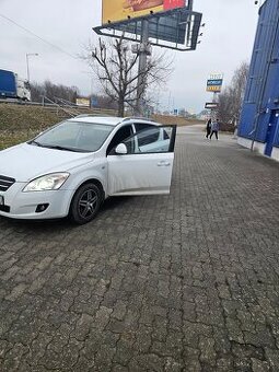 Kia ceed 1.6 crdi