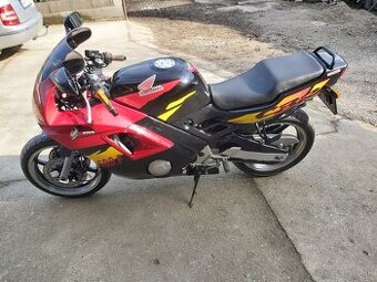 Honda cbr 600f