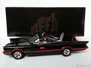 1:18 - Batmobile 1966 + Batman / Robin - Hot Wheels - 1:18