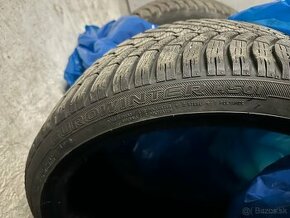 235/35 R19 Falken Eurowinter zimné W 91