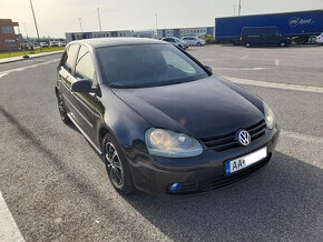 Volkswagen Golf V