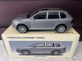 1:18 Autoart, modely SUV