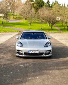 Porsche Panamera Turbo