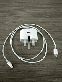 TOP Predám originál Apple nabíjačku na iPhone s adaptérom - 1