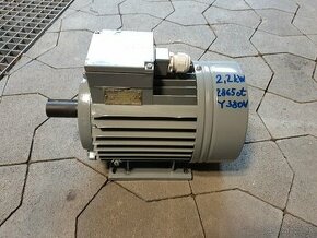 Predám pätkový el.motor 2,2kW 2900ot hriadeľ 24mm