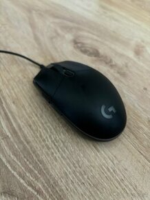 Logitech g203