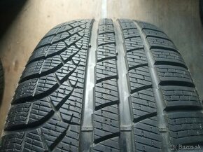 Zimné pneu Pirelli Pzero Winter 245/45 R20 - 1