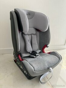 Autosedačka Britax Römer Advansafix IV M