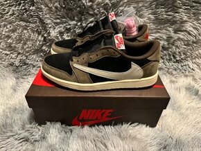 Jordan 1 Low Travis Scott Mocha