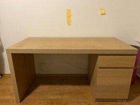 Kancelársky stôl IKEA (Malm)