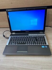 Notebook Samsung RF511 sivočierny