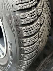 Predám 4x pneu nokian 265/60 r18