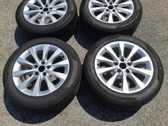 28.Audi A6 Alu disky 225/55 R17