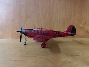 P-39 Airacobra - model letadla 1:72