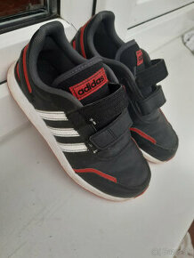 topanky Adidas 32