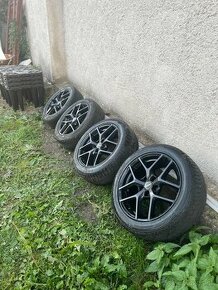 ZIMNA SADA 235/45 R17+elektrony - 1