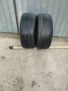 Predám 2ks zimné pneu.225/55R16 Fortune dezén 6,2mm