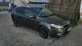 Kia ceed sSW1.6 CRDI