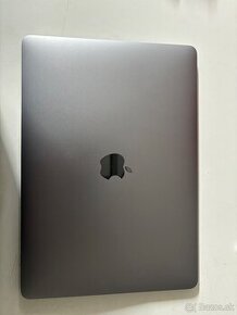 Apple Macbook air 2018 retina