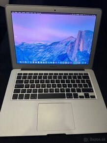 MacBook Air 13,3  A1466