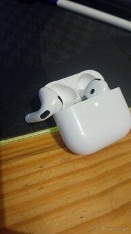 Airpods pro 4