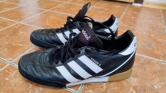 botasky halovky Adidas Kaiser 5