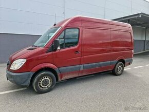 Predám Mercedes-Benz Sprinter 319 CDI AUTOMAT 140 KW...Klima