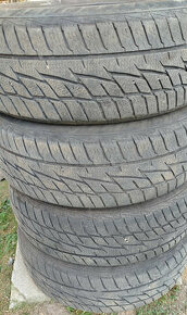 Predam jazdene zimne pneu 185/60R15 Matador 2ks