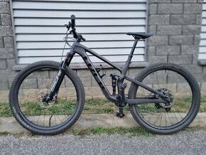 TREK  TOP  FUEL 9.8 XT