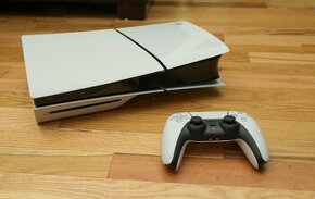 Playstation 5 (slim-mechanika)