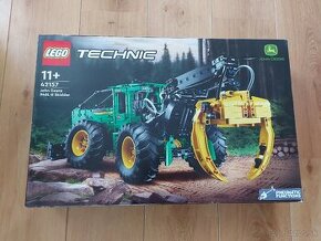 LEGO Technic 42157 Lesný traktor John Deere