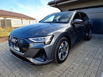 Audi e-tron S-Line Black Edition 50 quattro Najeto: 124 200 - 1