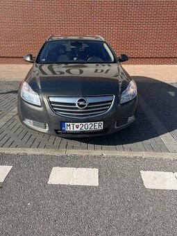 INSIGNIA COMBI 2,0TDI DIESEL,118KW