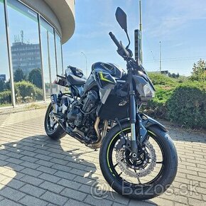 Kawasaki Z900 čierna