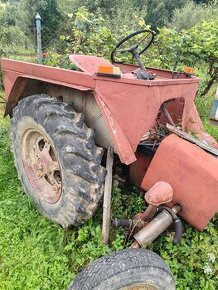 predám zetor 25 bez motora - 1