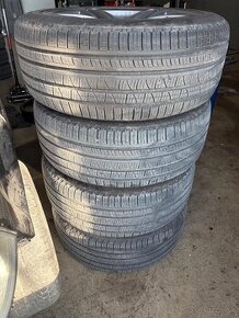 Celoročné Pirelli 275/45 R21 110Y - 1