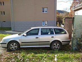 Škoda Octavia Combi 1U