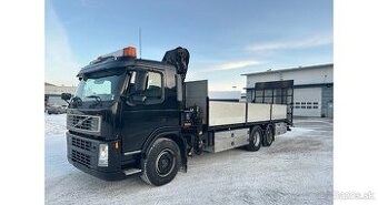 Volvo FM300 6x2 s hydr. ruk a najazdov. rampou