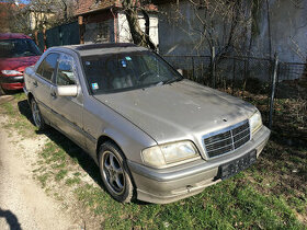 Mercedes W 202 - 1