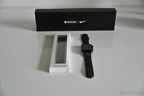 Apple Watch Series 7 45 mm - NIKE