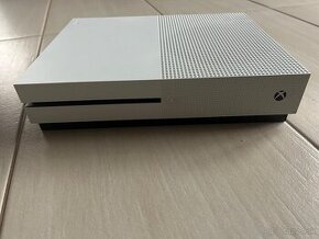 Xbox One S - 1