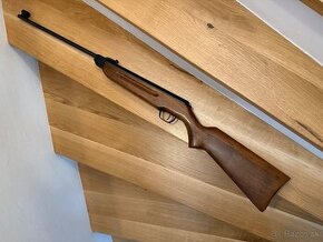 Slávia 630 CZ Model 77 vzduchovka