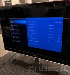 predám LCD TV Samsung 32" UE32D5500 (na náhradné diely)