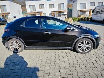 Honda Civic 1.8 benzin